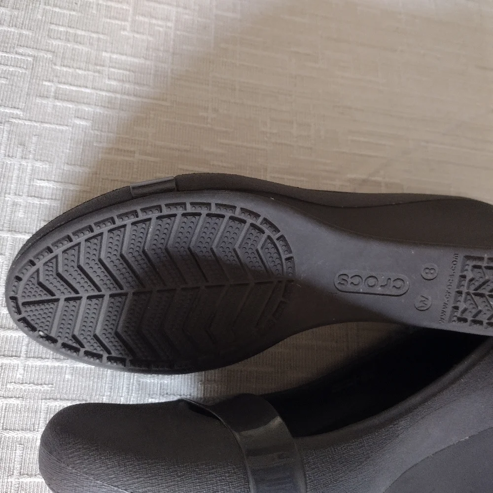 Crocs Womens Shoes Brynn Size 8M Brown Wedge.